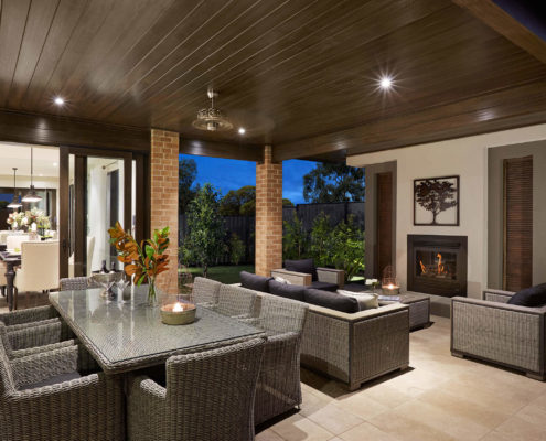 open plan dining and living room